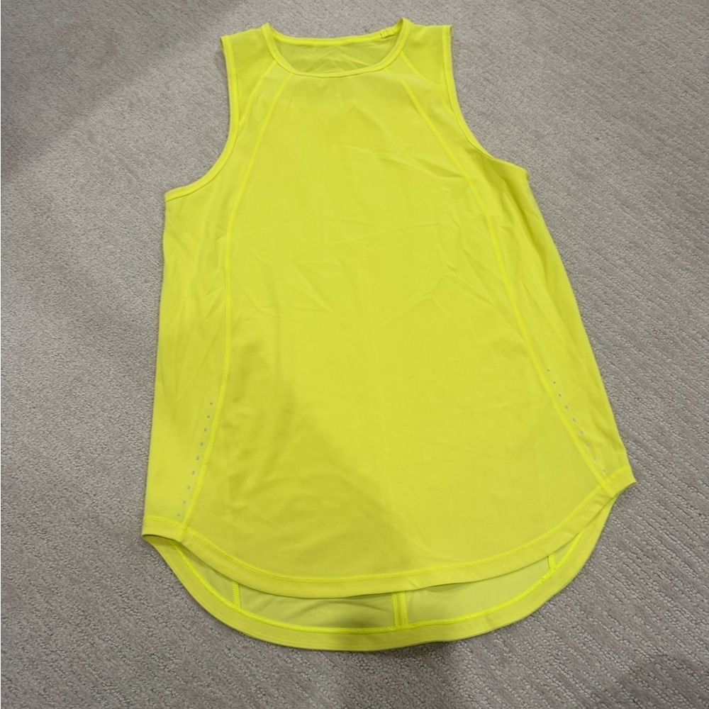 Lululemon women’s sculpt Tank Top size 4